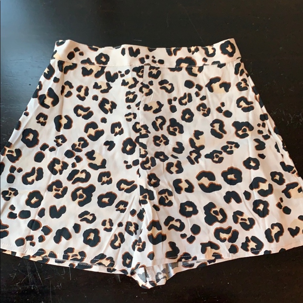 Cheetah Shorts - Picture 4 of 4